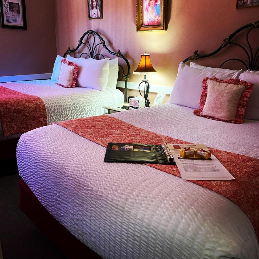 Hotel The Bent Elbow 4*